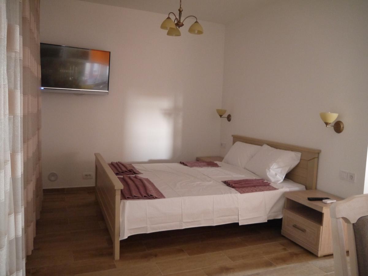 Crystalsky Apartment Dobra Voda Exterior photo