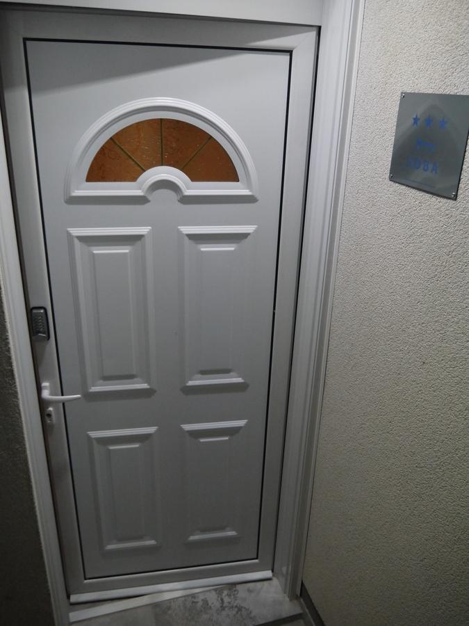 Crystalsky Apartment Dobra Voda Exterior photo